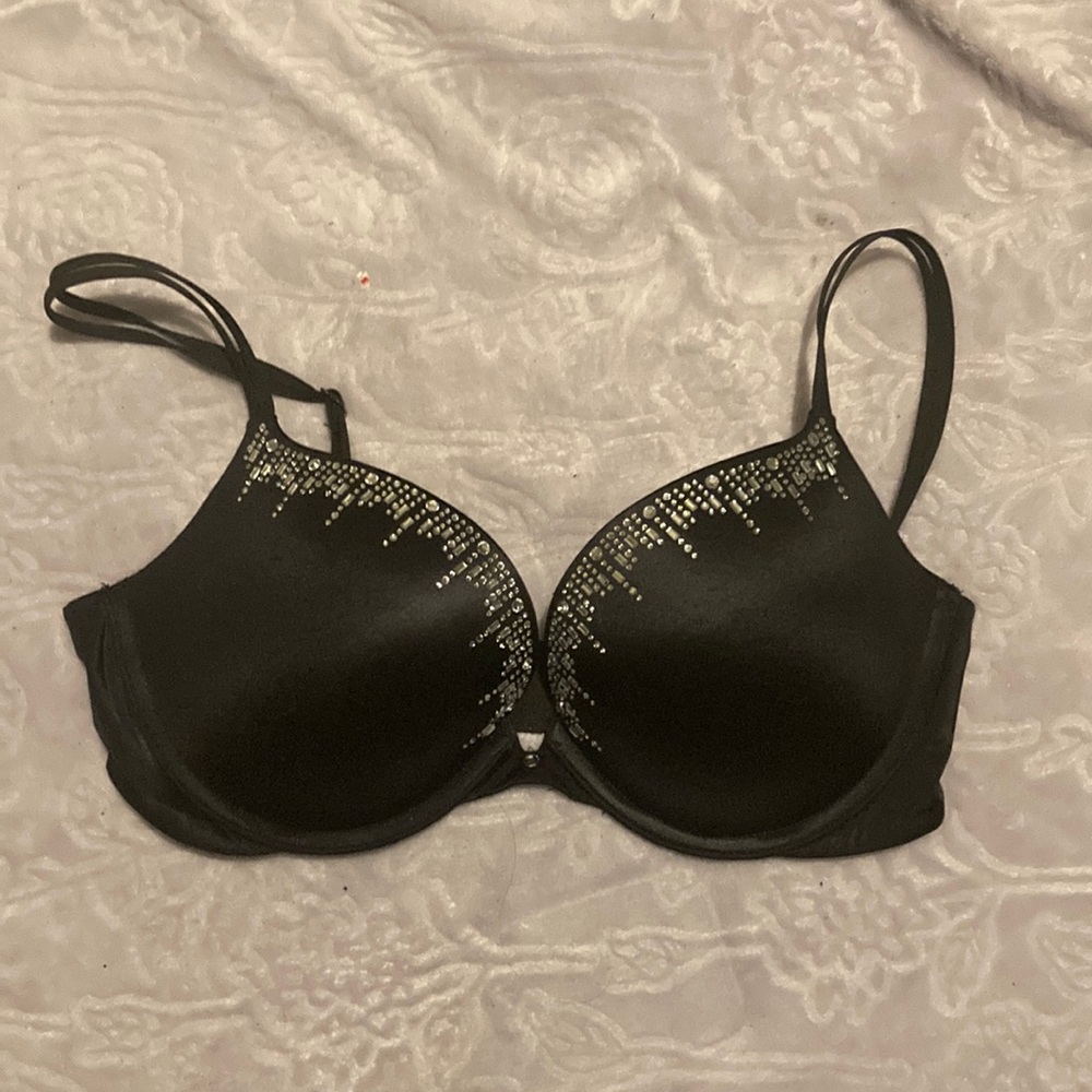 Victoria’s Secret bra